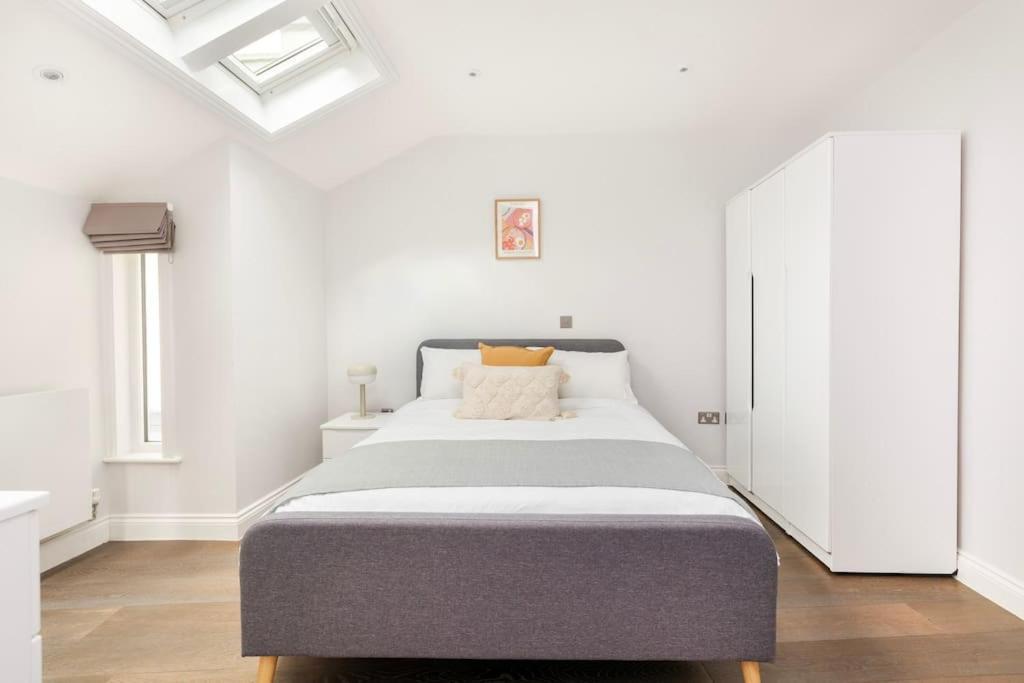 Appartamento Modern House In South Kensington Londra Esterno foto
